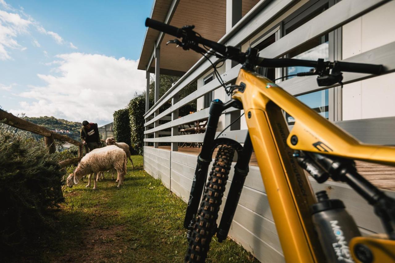 Agriturismo Rose Di Pietra Pietra Ligure Eksteriør bilde