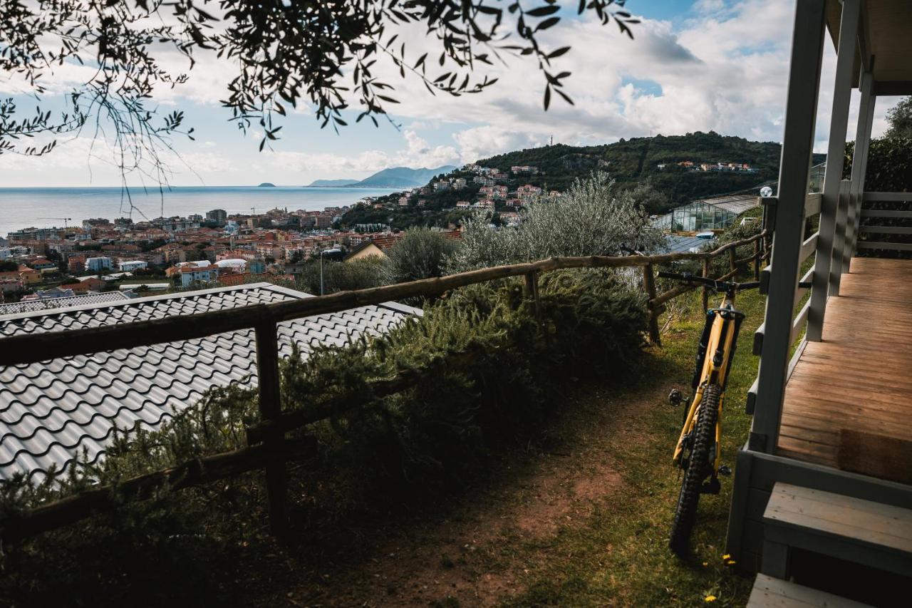 Agriturismo Rose Di Pietra Pietra Ligure Eksteriør bilde